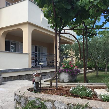 Apartments Sanbrandin 크르크 외부 사진